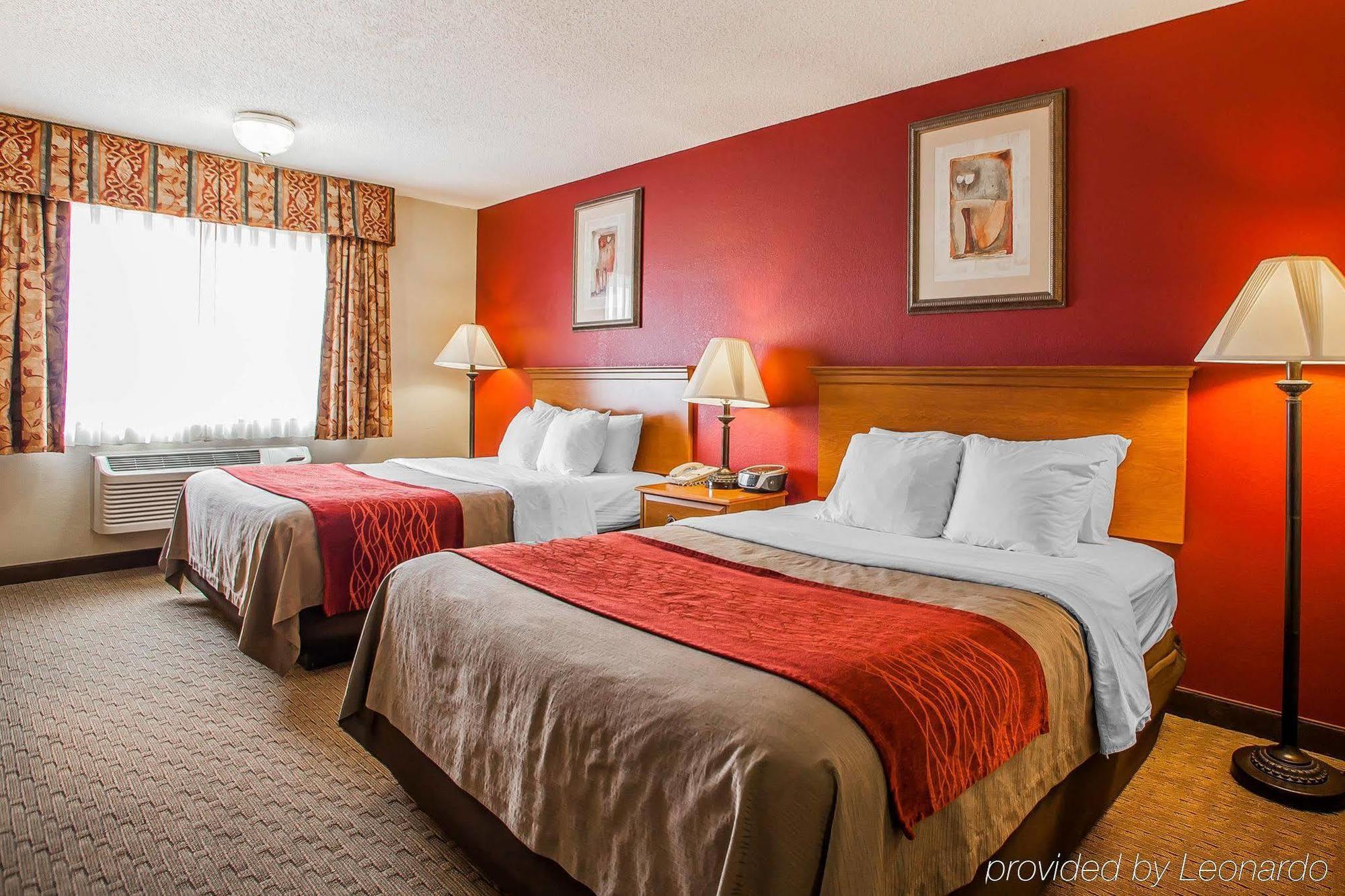 Baymont By Wyndham Fort Dodge Exterior foto